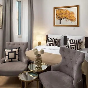 No. 81 Apartamento Split